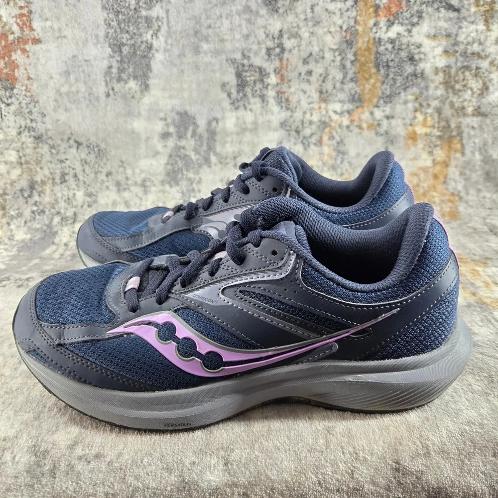 Saucony Cohesion 17 Running Shoes Womens 8.5 Wide Navy Blue Lilac S10944-209